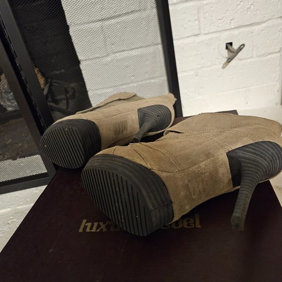 Luxury Rebel Military green bootie - Picture 2 of 7